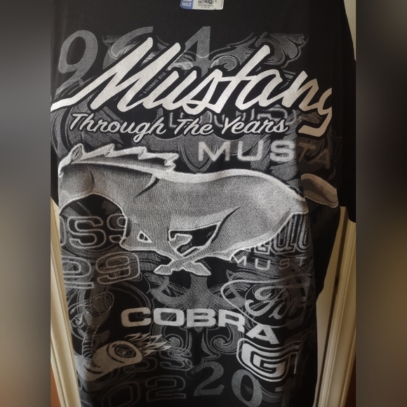 Nwot men's Ford Official licensed product size medium 1964 ford mustang … - Picture 3 of 7